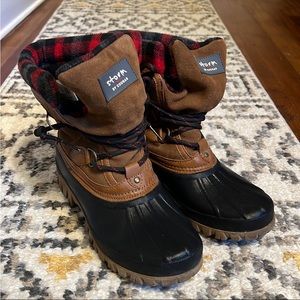 Winter boots
